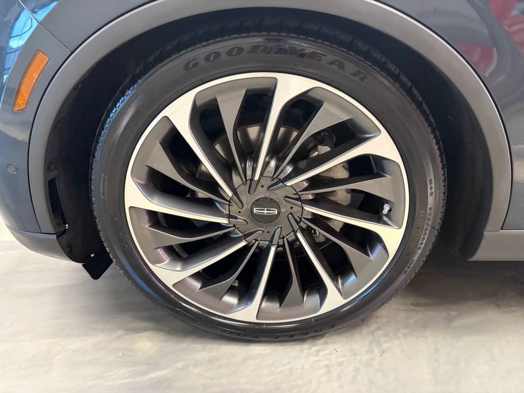 Used 2021 Lincoln Aviator Reserve w/ Equipment Group 202A AWD/4WD image 31