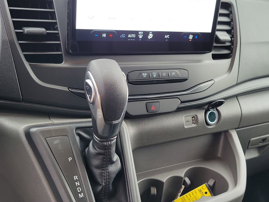 New 2026 Ford Transit 250 148 Medium Roof image 28