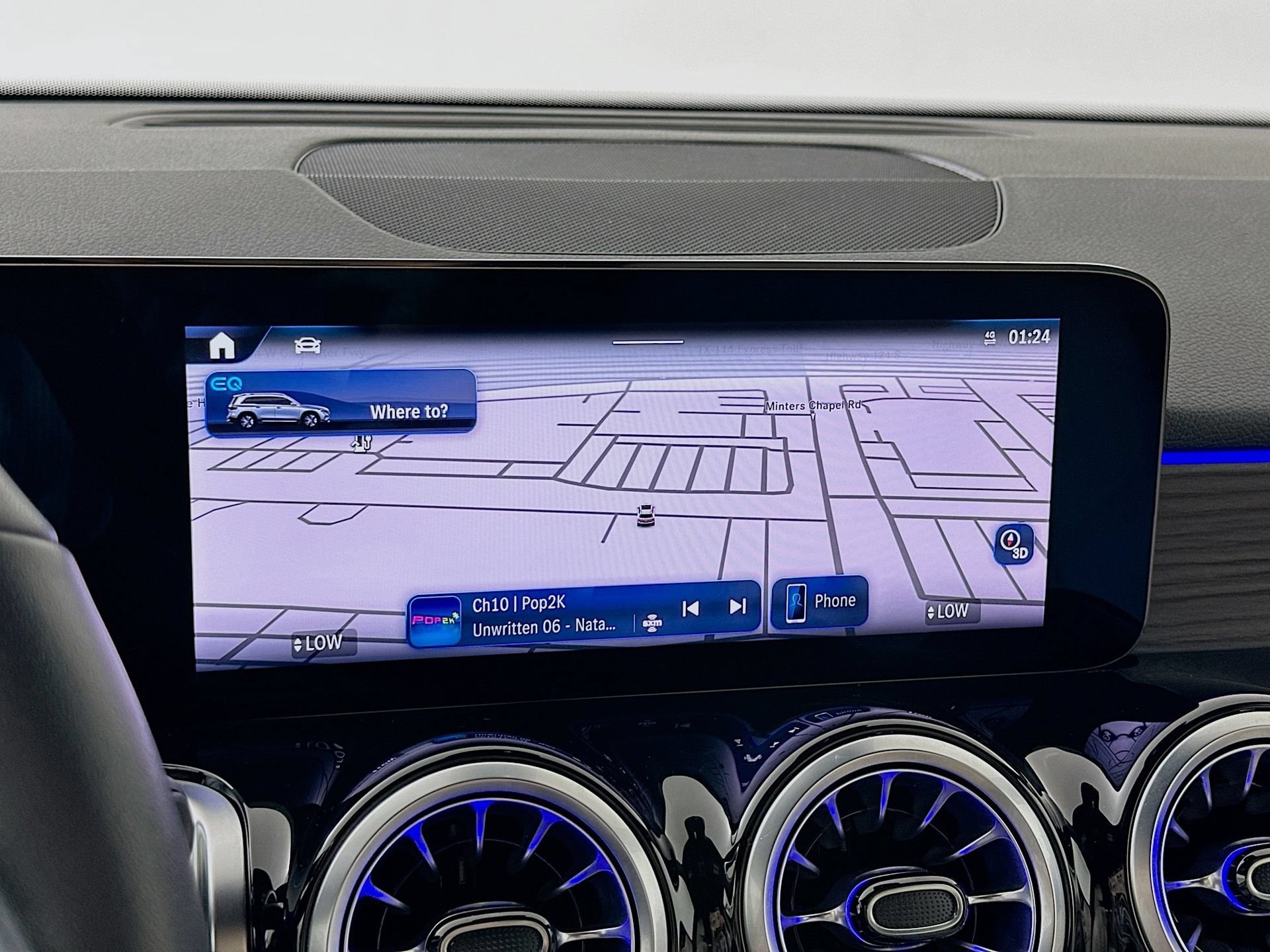 Used 2025 Mercedes-Benz EQB 250+ image 14