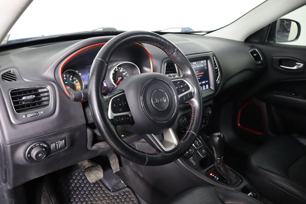 Used 2018 Jeep Compass Trailhawk w/ Cold Weather Group image 24
