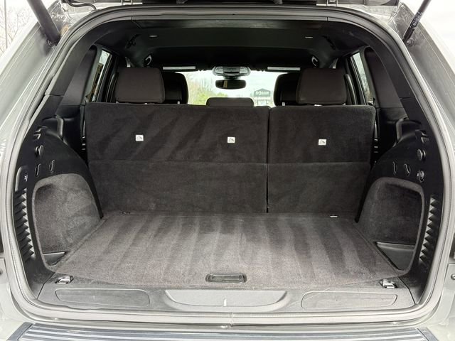 Used 2020 Jeep Grand Cherokee Laredo image 35