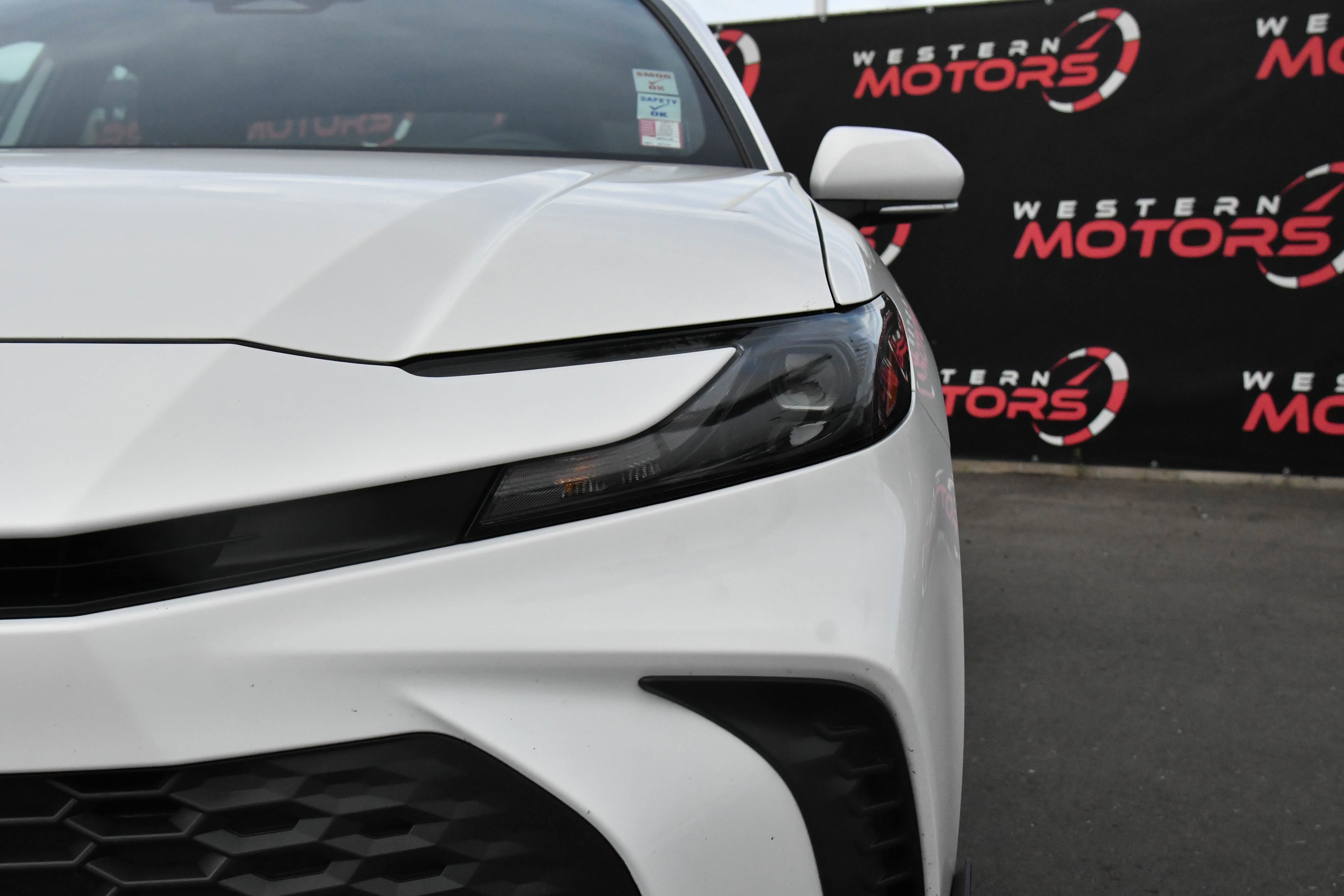 Used 2025 Toyota Camry SE image 11