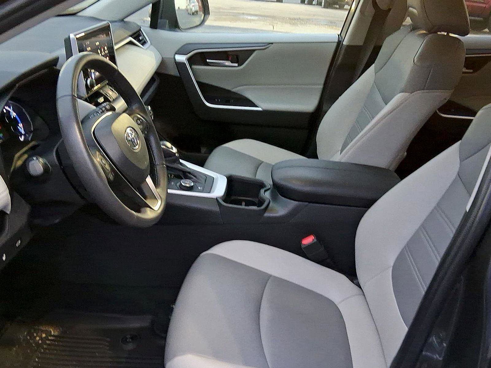 Used 2024 Toyota RAV4 XLE Premium w/ Weather Package image 11