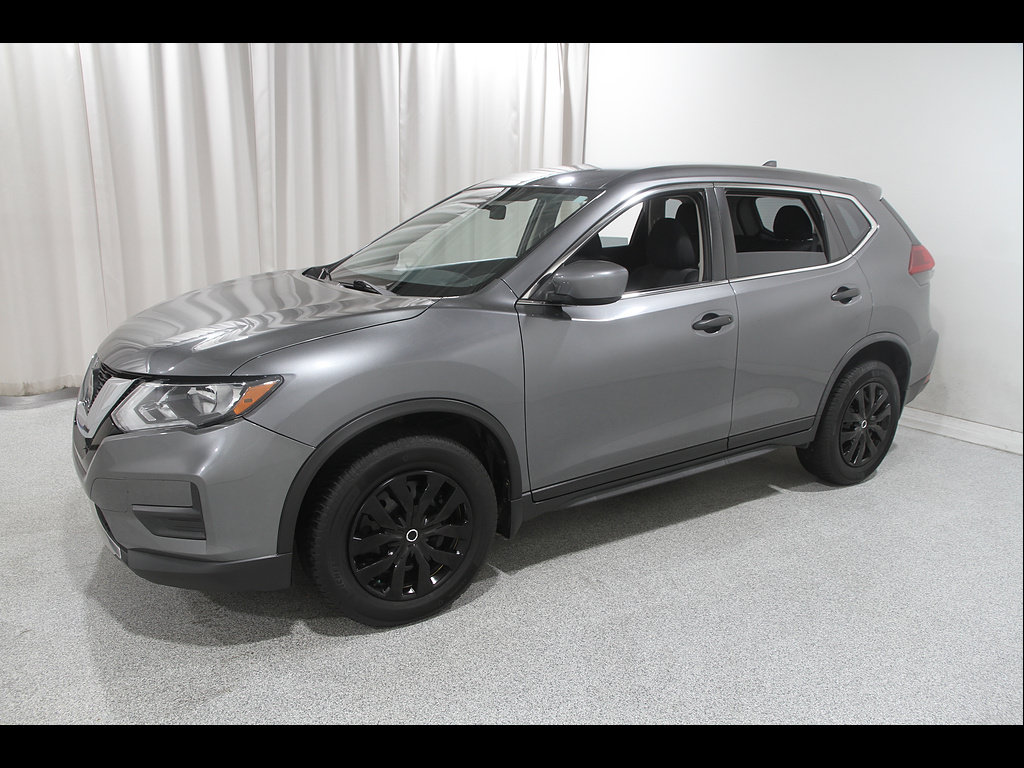 Used 2018 Nissan Rogue S AWD/4WD image 3