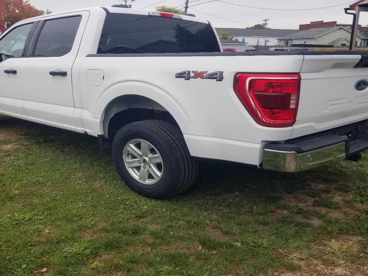 Used 2021 Ford F150 XLT w/ Equipment Group 301A Mid image 3