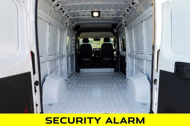 New 2026 RAM ProMaster 2500 w/ Quick Order Package 22G SLT image 5