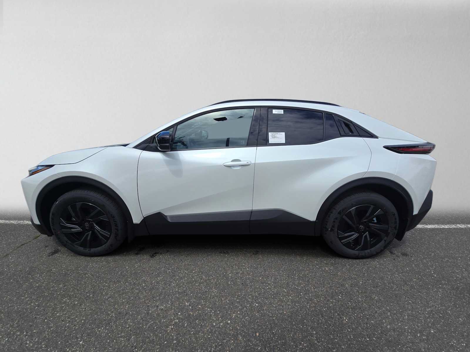 New 2026 Toyota C-HR AWD/4WD image 6