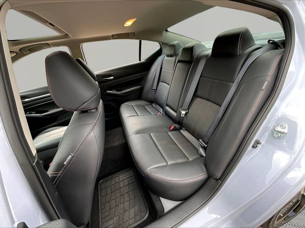 Certified 2024 Nissan Altima 2.5 SR w/ SR Premium Package FWD image 24