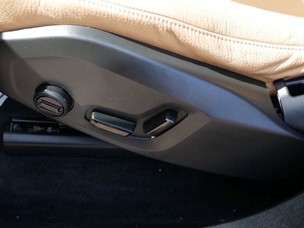 Used 2019 Volvo XC90 T6 Momentum w/ Advanced Package AWD/4WD image 23