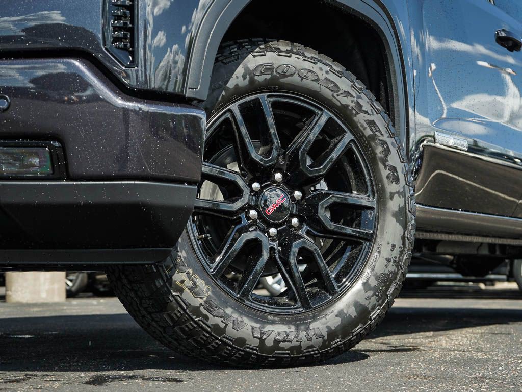 New 2026 GMC Sierra 1500 Elevation image 6