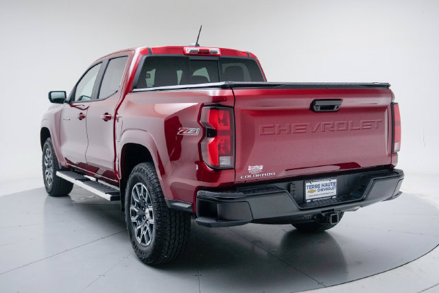 Used 2024 Chevrolet Colorado Z71 w/ Z71 Convenience Package 2 AWD/4WD image 4