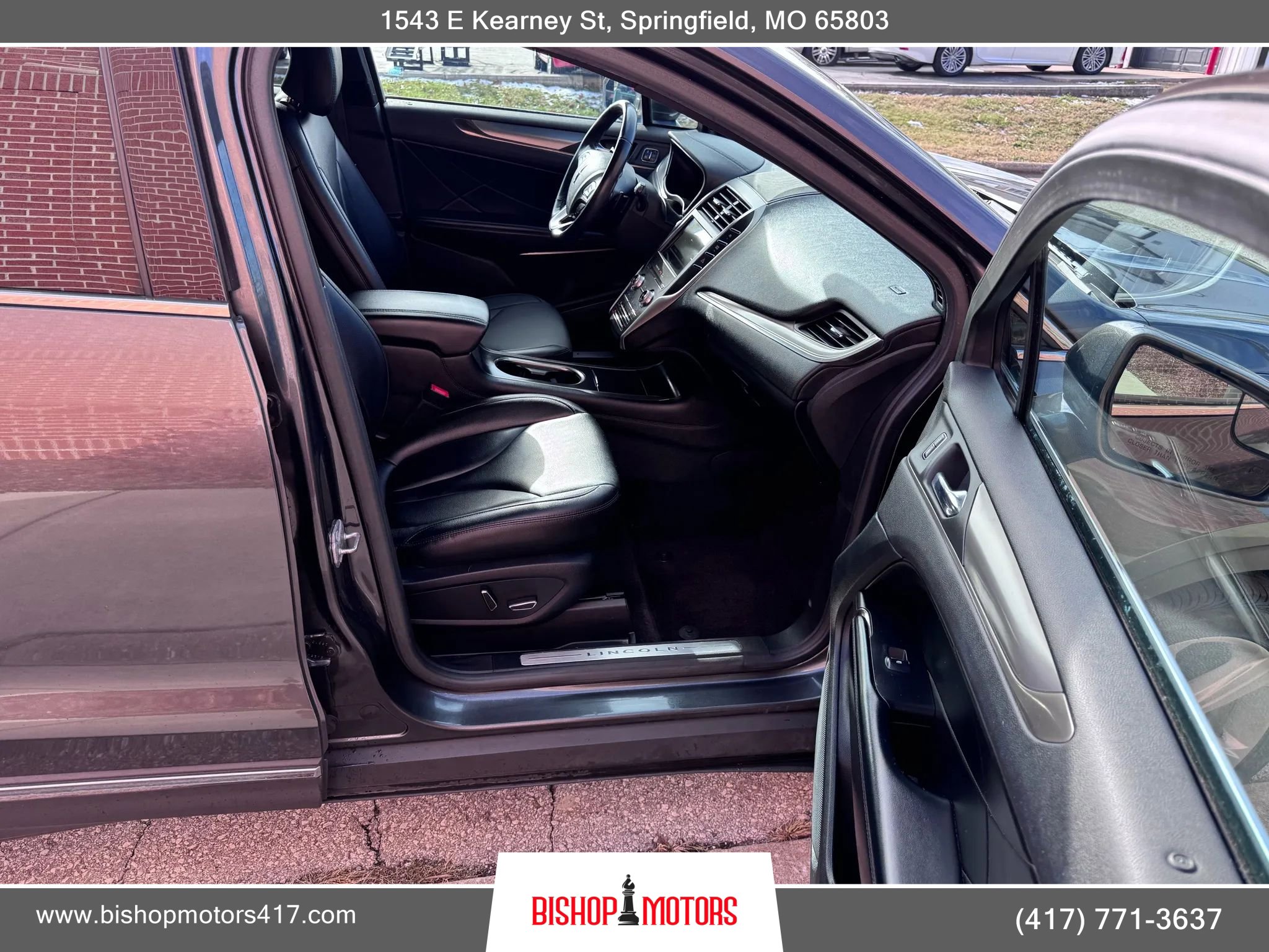 Used 2017 Lincoln MKC Premiere FWD image 21