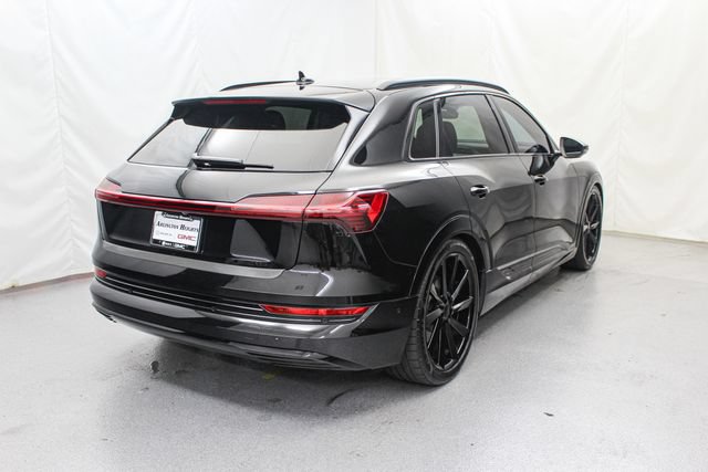 Used 2021 Audi e-tron Premium w/ Convenience Plus Package AWD/4WD image 10