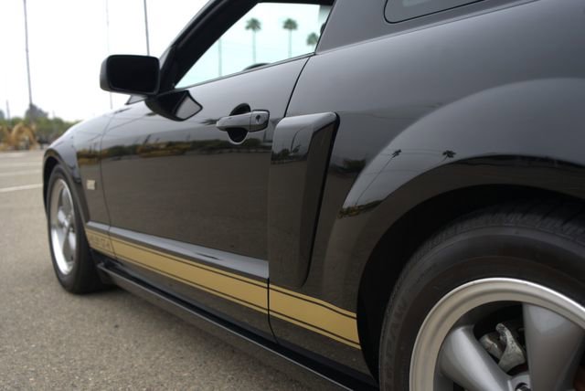 Used 2006 Ford Mustang GT Premium image 40