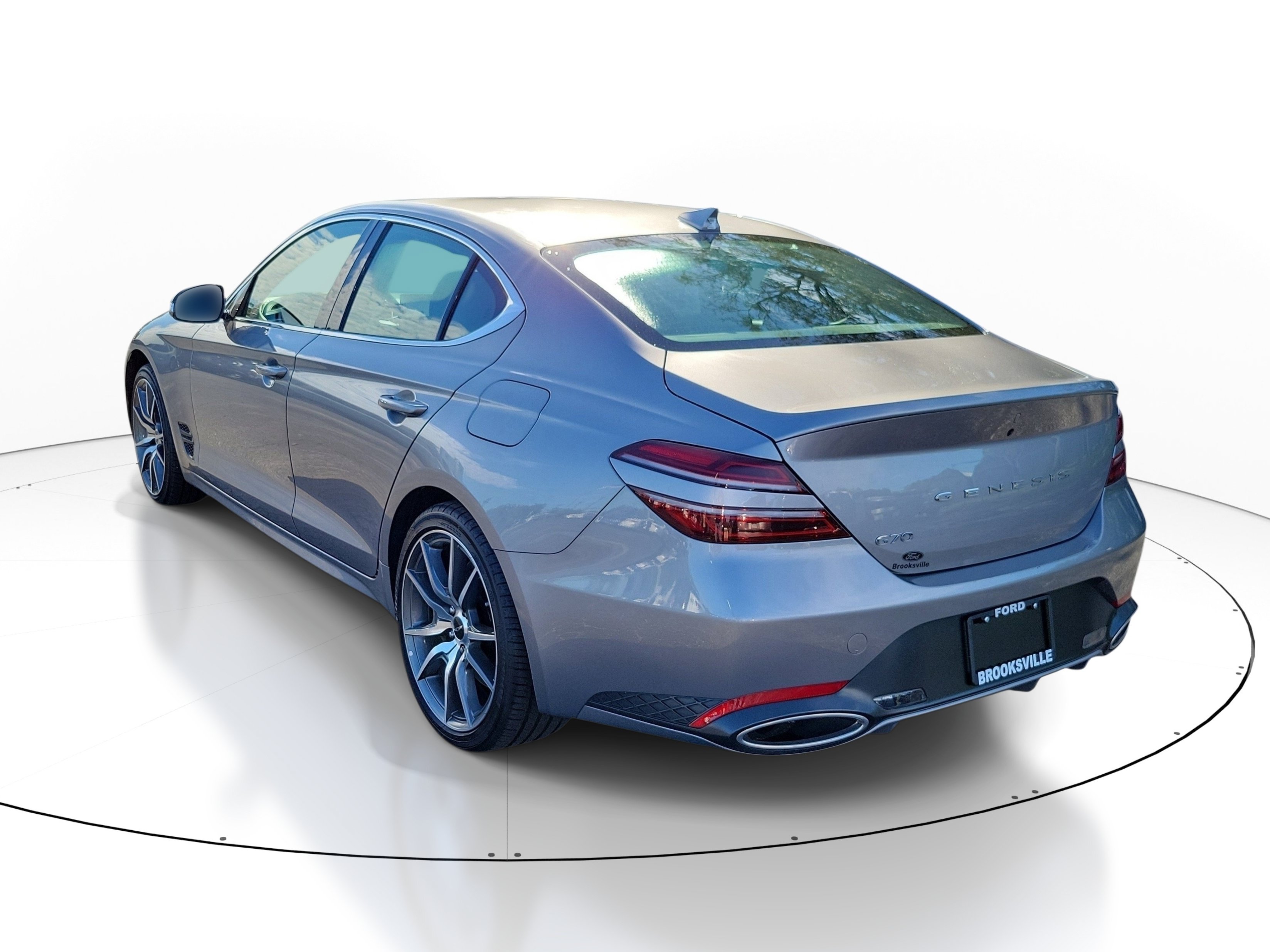 Used 2026 Genesis G70 2.5T RWD image 3