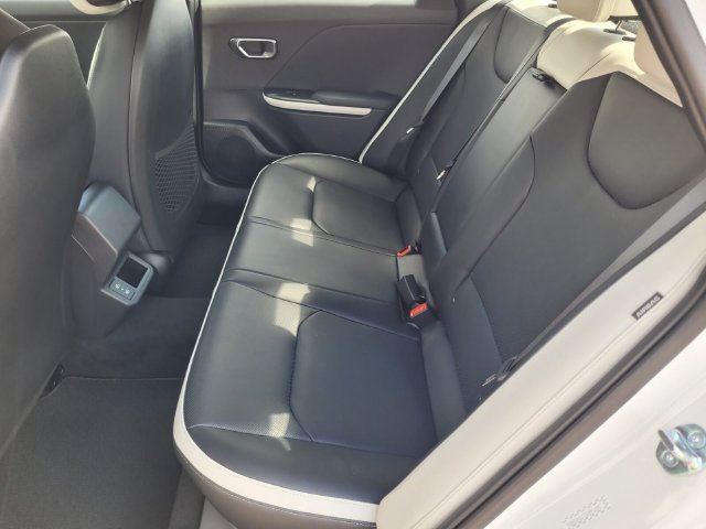 New 2026 Kia K4 EX FWD image 12
