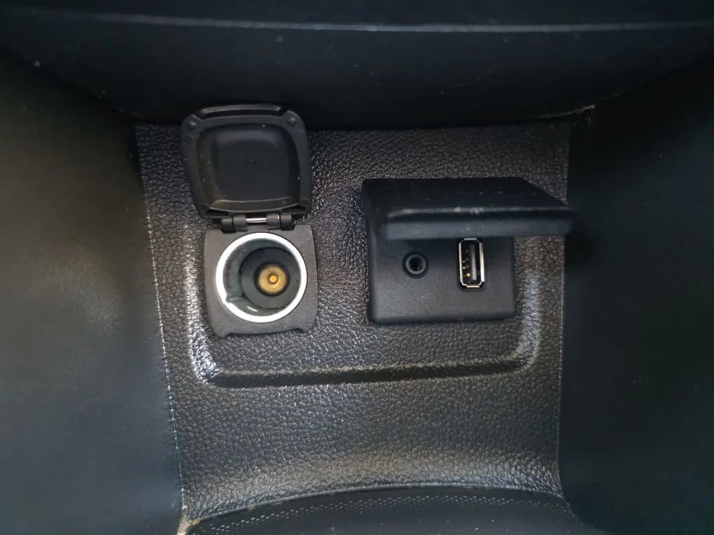 Used 2016 Buick Encore AWD image 30