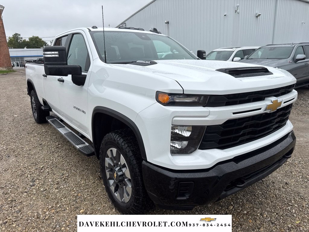 Used 2024 Chevrolet Silverado 2500 Custom w/ Custom Value Package AWD/4WD image 8