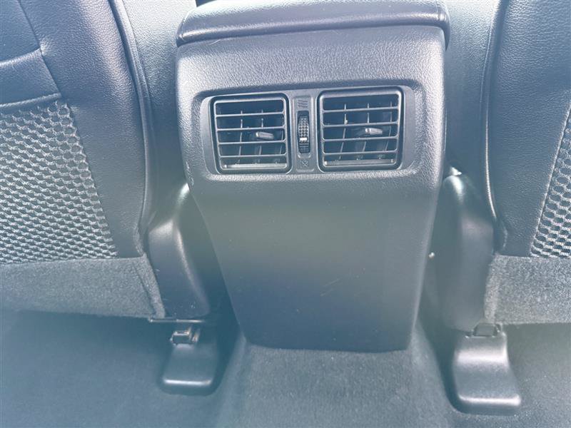 Used 2013 Toyota 4Runner Limited AWD/4WD image 35