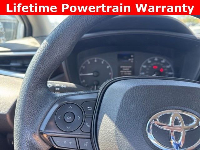 Used 2024 Toyota Corolla LE image 11