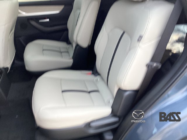New 2026 MAZDA CX-90 Plug-In Hybrid w/Premium Sport AWD/4WD image 16