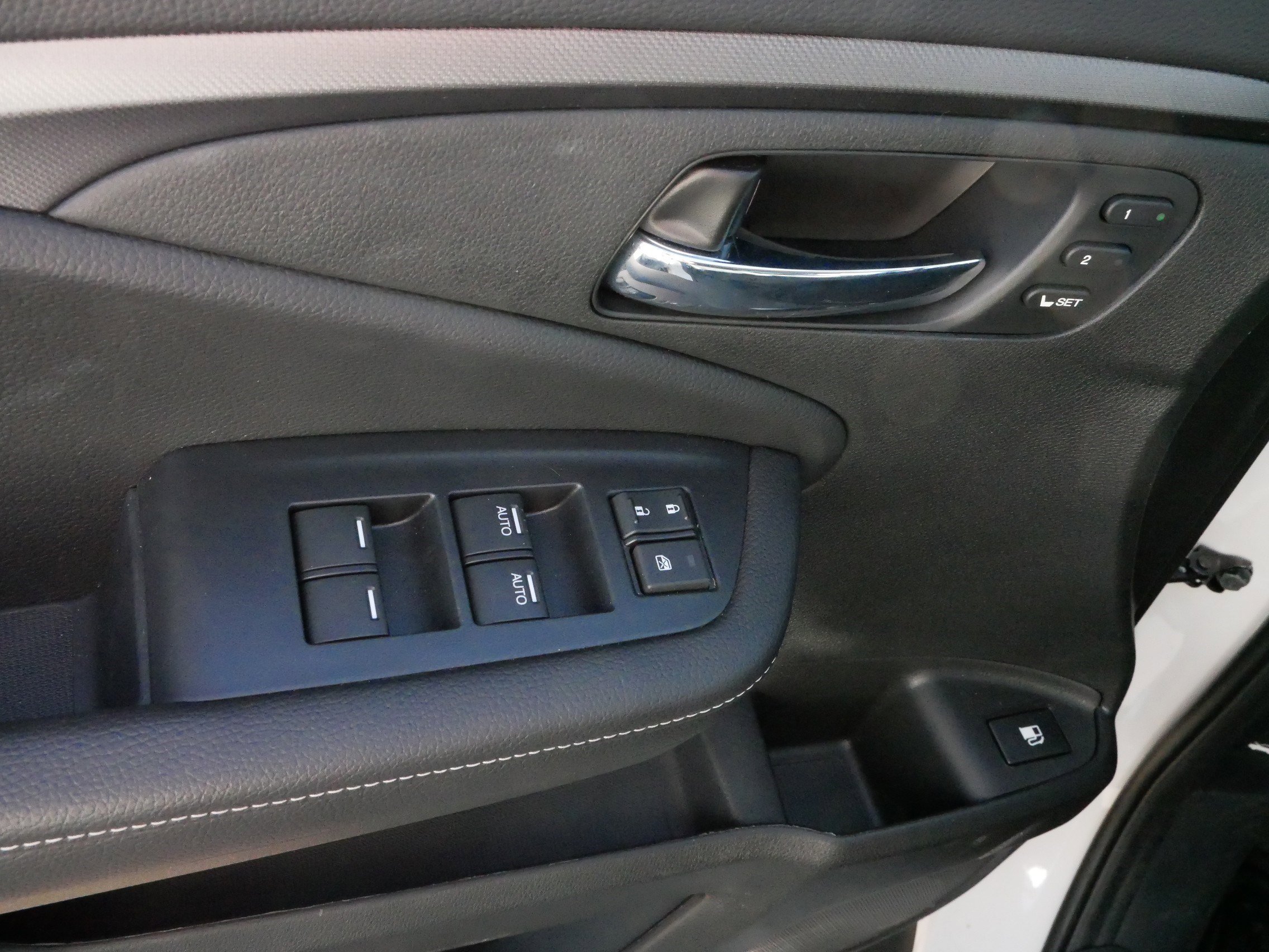 Certified 2025 Honda Ridgeline RTL image 19