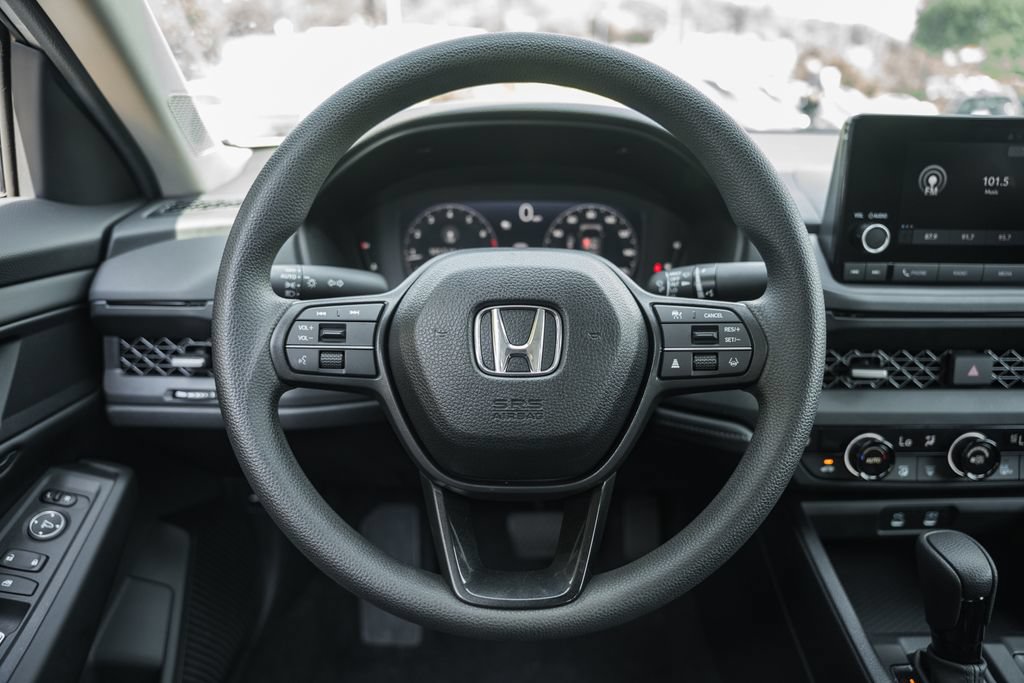 Certified 2025 Honda Accord SE image 23