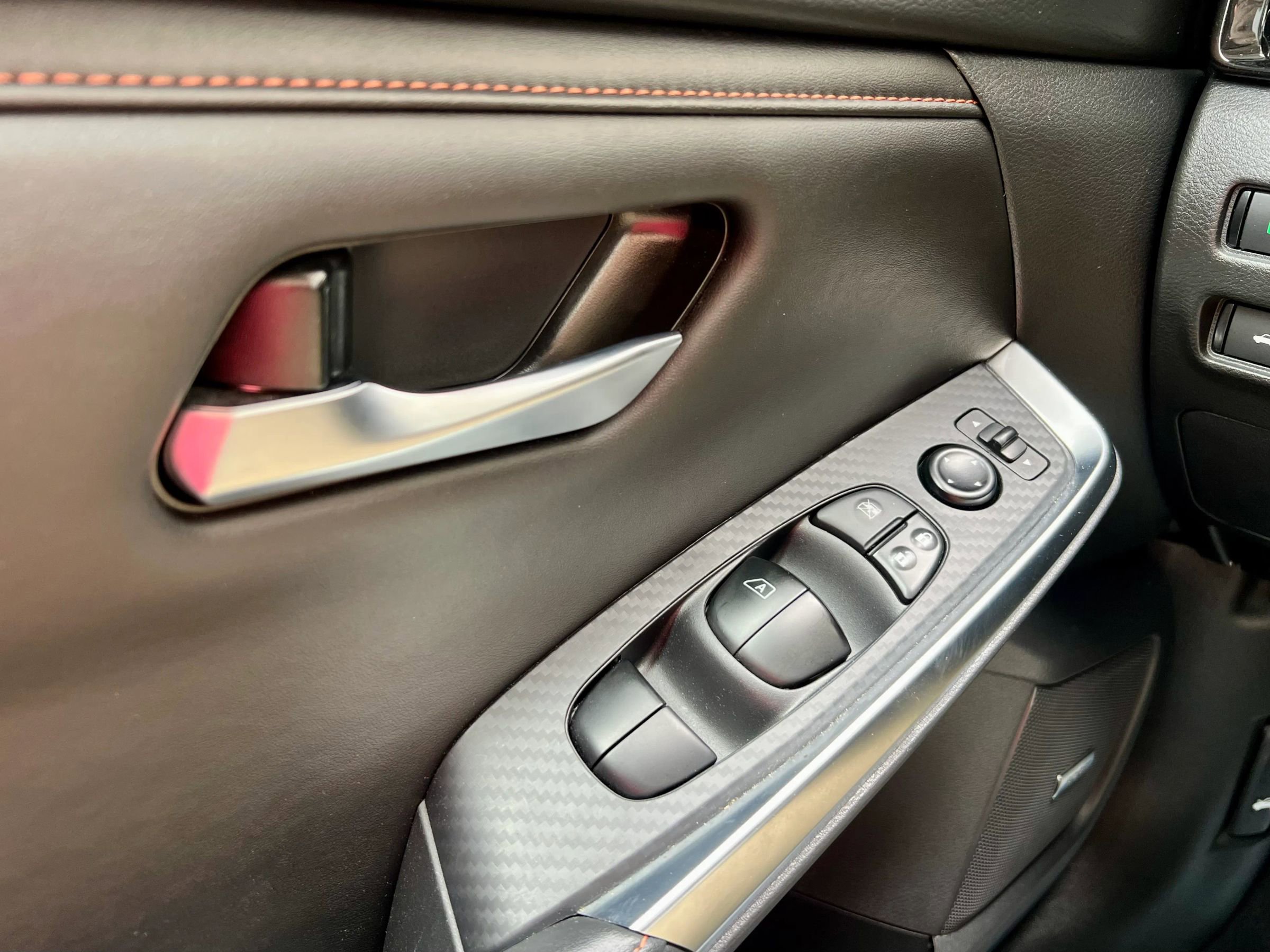 Used 2023 Nissan Sentra SR w/ SR Premium Package image 27