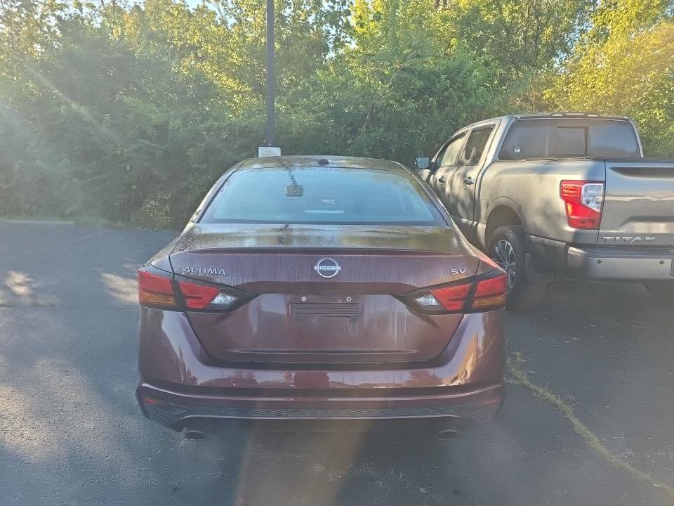 Certified 2024 Nissan Altima 2.5 SV w/ SV Premium Package FWD image 2