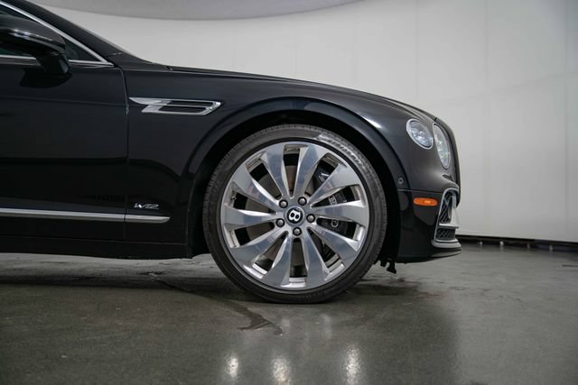 Used 2020 Bentley Flying Spur W12 AWD/4WD image 11