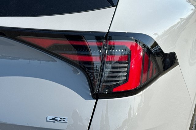 New 2027 Kia Sportage SX Prestige AWD/4WD image 35