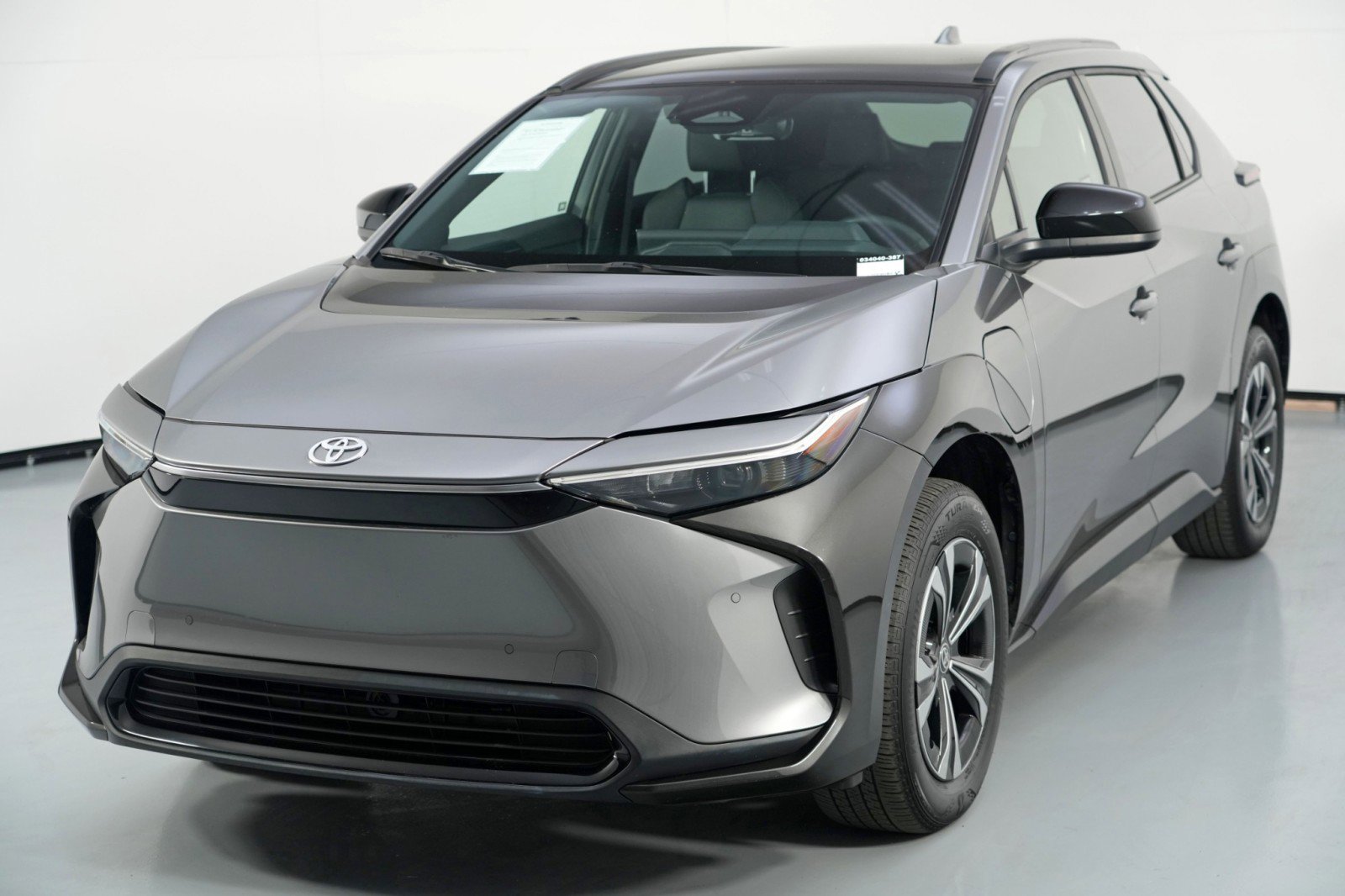 Used 2024 Toyota bZ4X XLE image 45