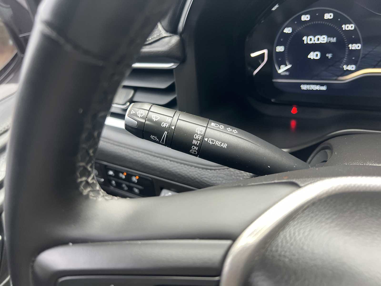 Used 2023 GMC Yukon Denali w/ Max Trailering Package image 12