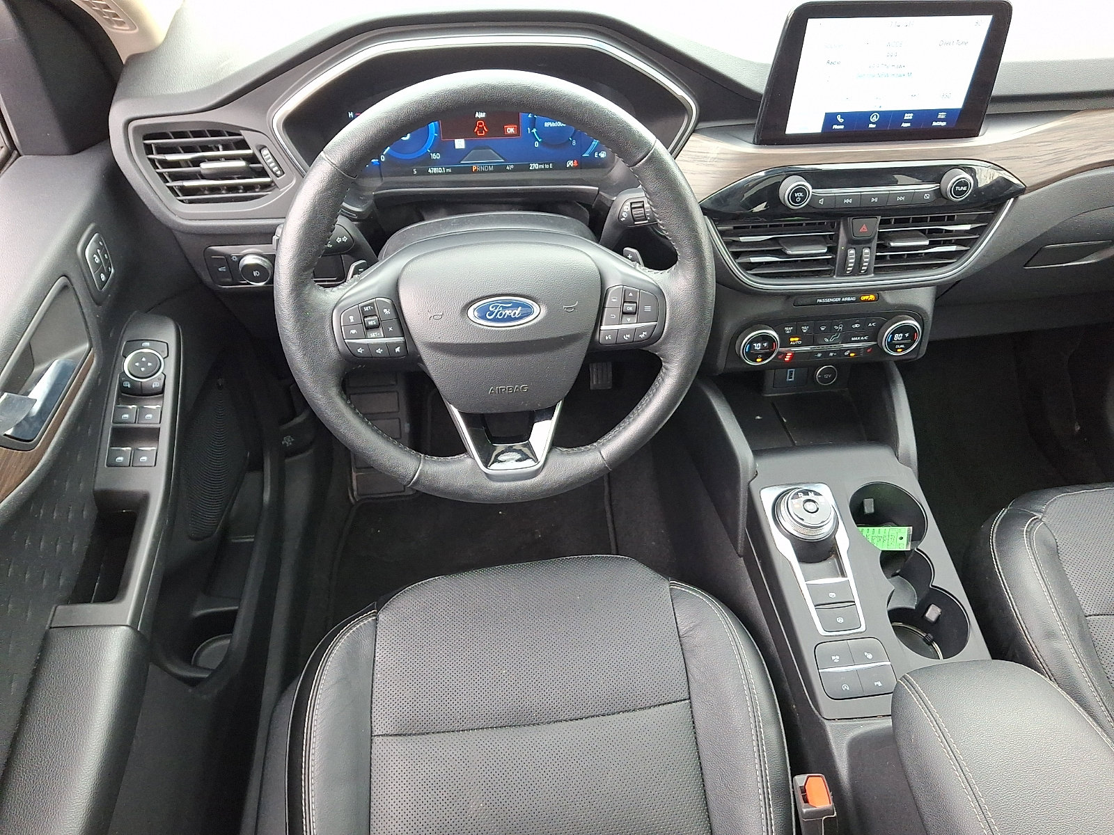 Used 2020 Ford Escape Titanium image 11