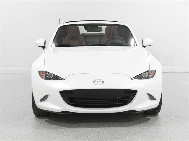 Used 2019 MAZDA MX-5 Miata RF Grand Touring image 2