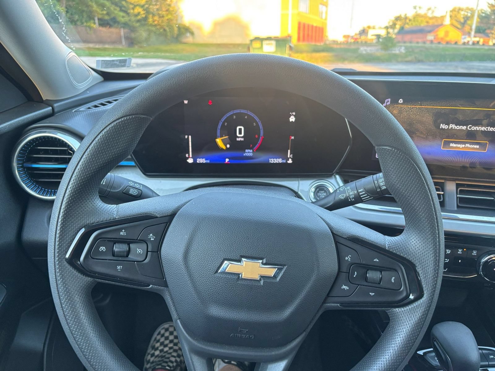 Used 2026 Chevrolet Trax LT FWD image 33