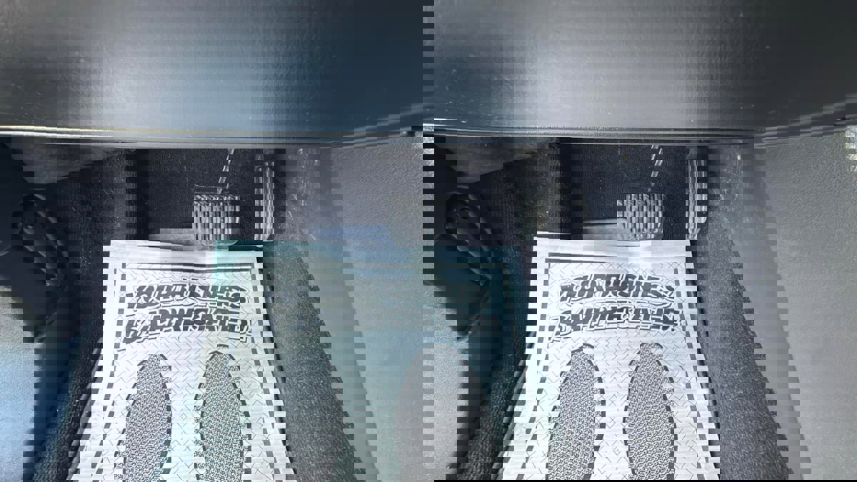 Used 2015 Land Rover Range Rover Evoque Pure Plus image 21