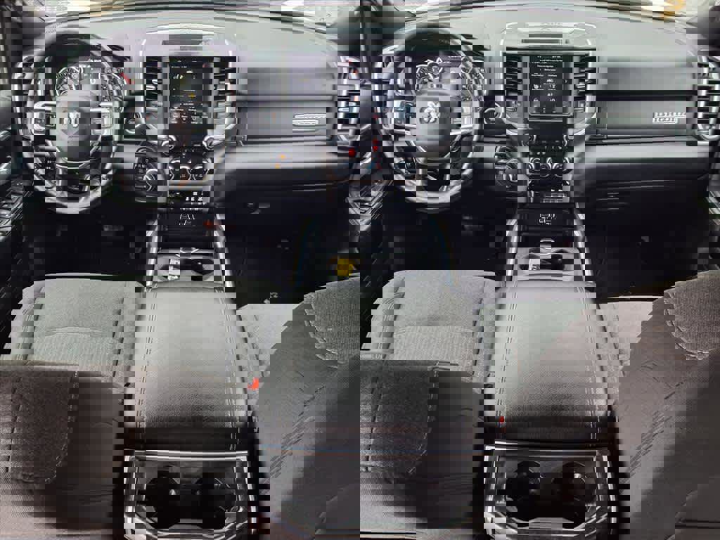 Used 2019 RAM 2500 Big Horn w/ Night Edition image 12