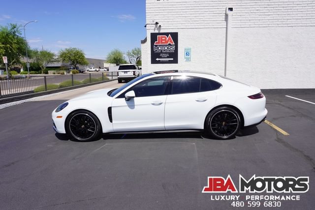 Used 2020 Porsche Panamera 4 AWD/4WD image 58