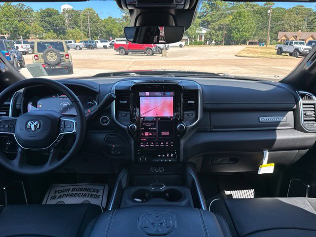 New 2026 RAM 3500 Laramie AWD/4WD image 41