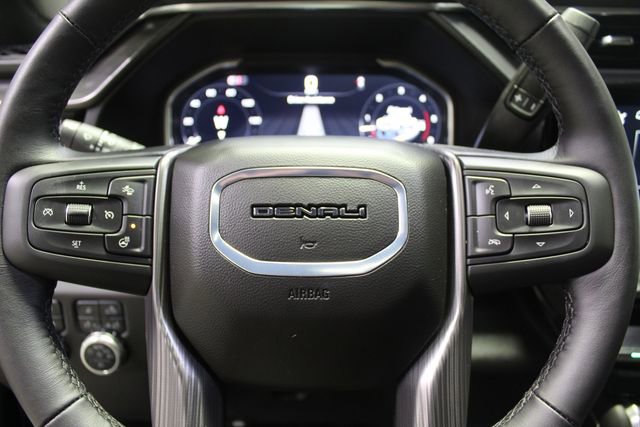 Used 2025 GMC Sierra 2500 Denali Ultimate AWD/4WD image 17