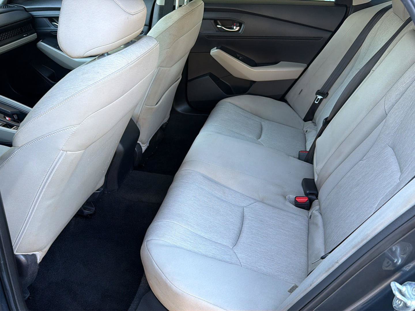 Used 2023 Honda Accord EX image 11