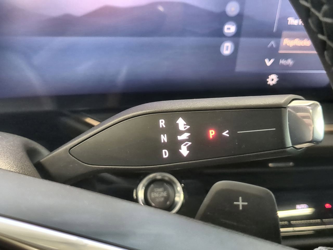 Used 2025 Buick Envision Avenir AWD/4WD image 15