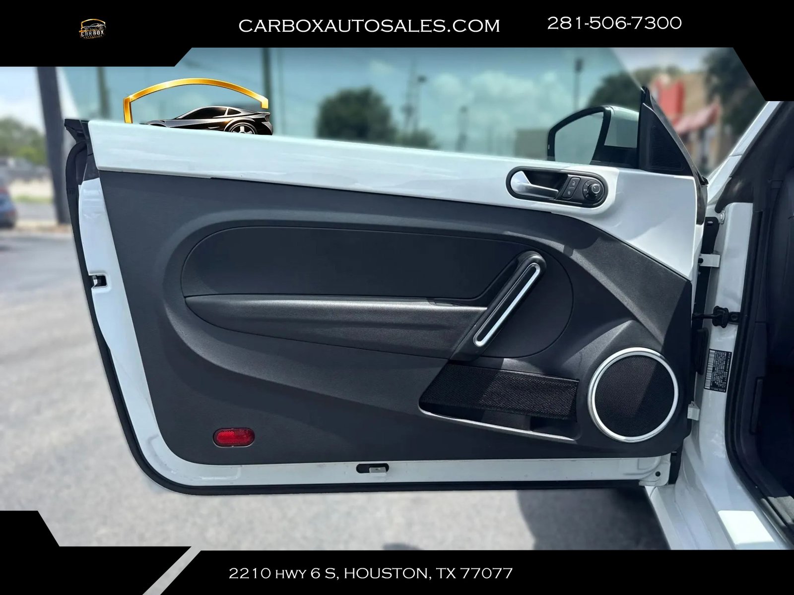Used 2019 Volkswagen Beetle 2.0T SE FWD image 19