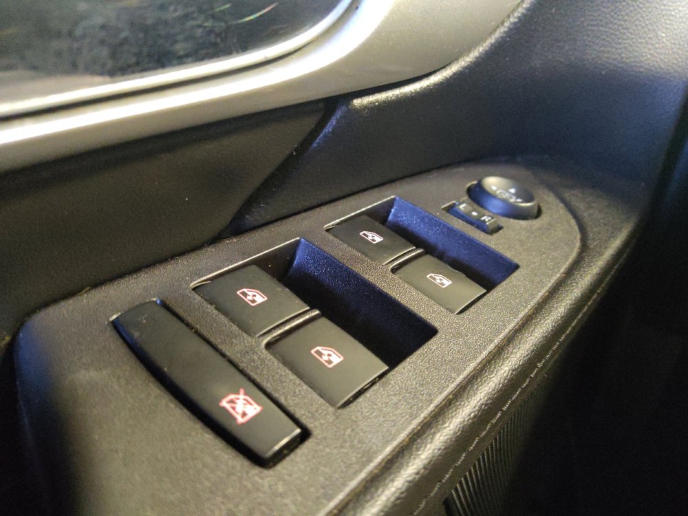 Used 2017 GMC Terrain SLE FWD image 27