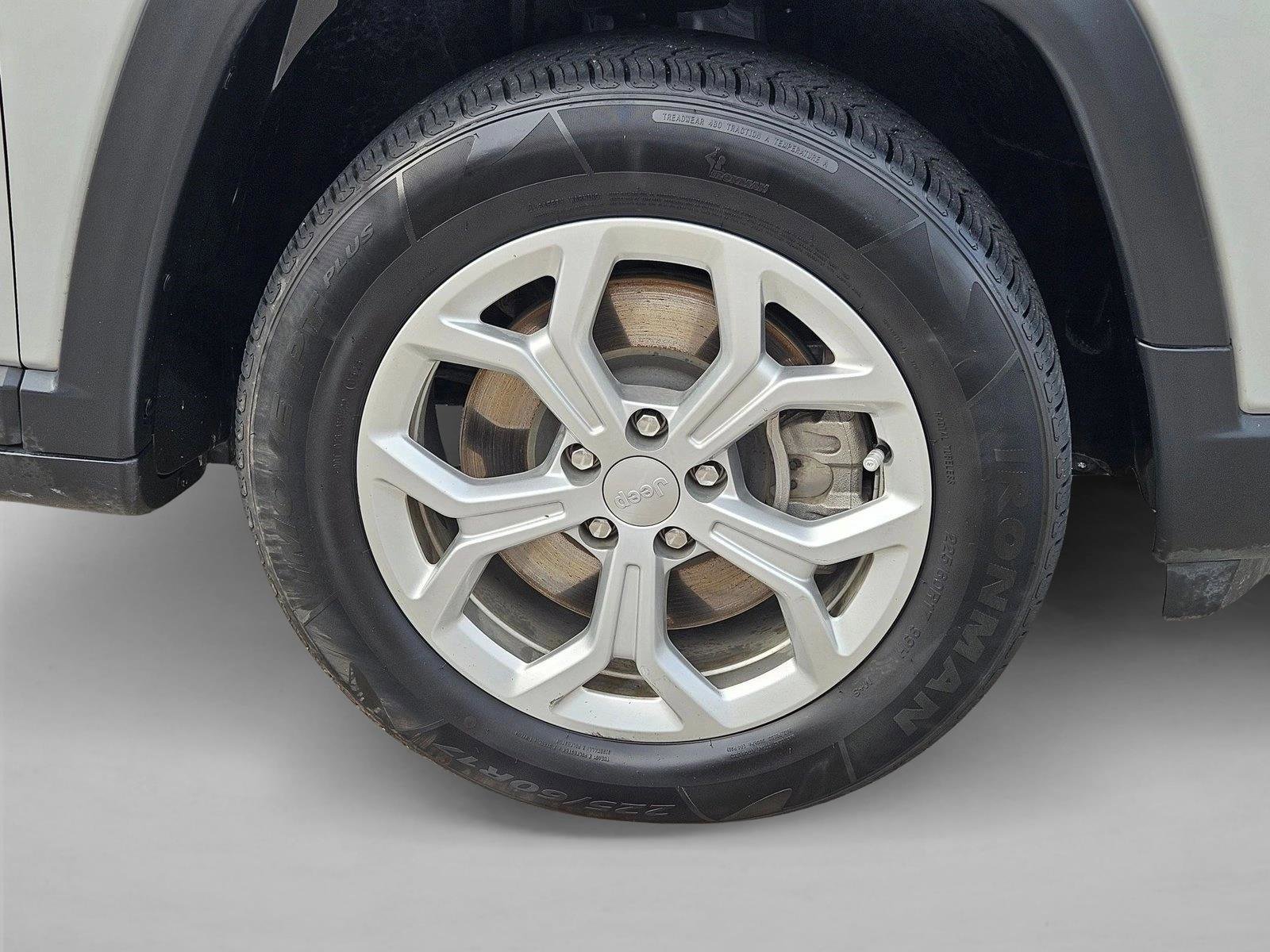 Used 2024 Jeep Compass Latitude AWD/4WD image 23