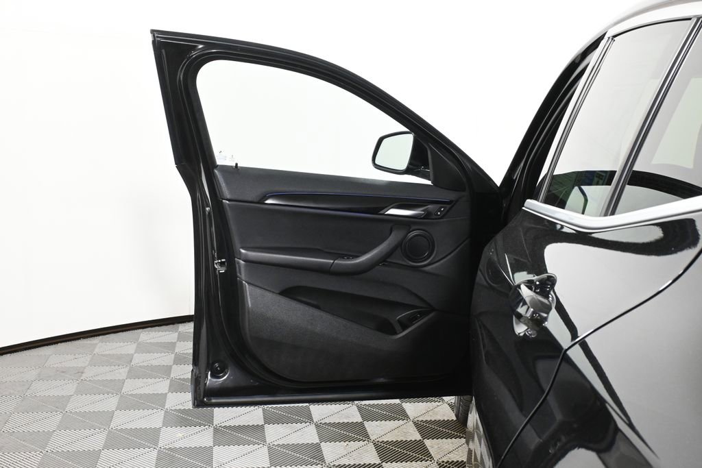 Used 2019 BMW X2 xDrive28i w/ Convenience Package AWD/4WD image 30