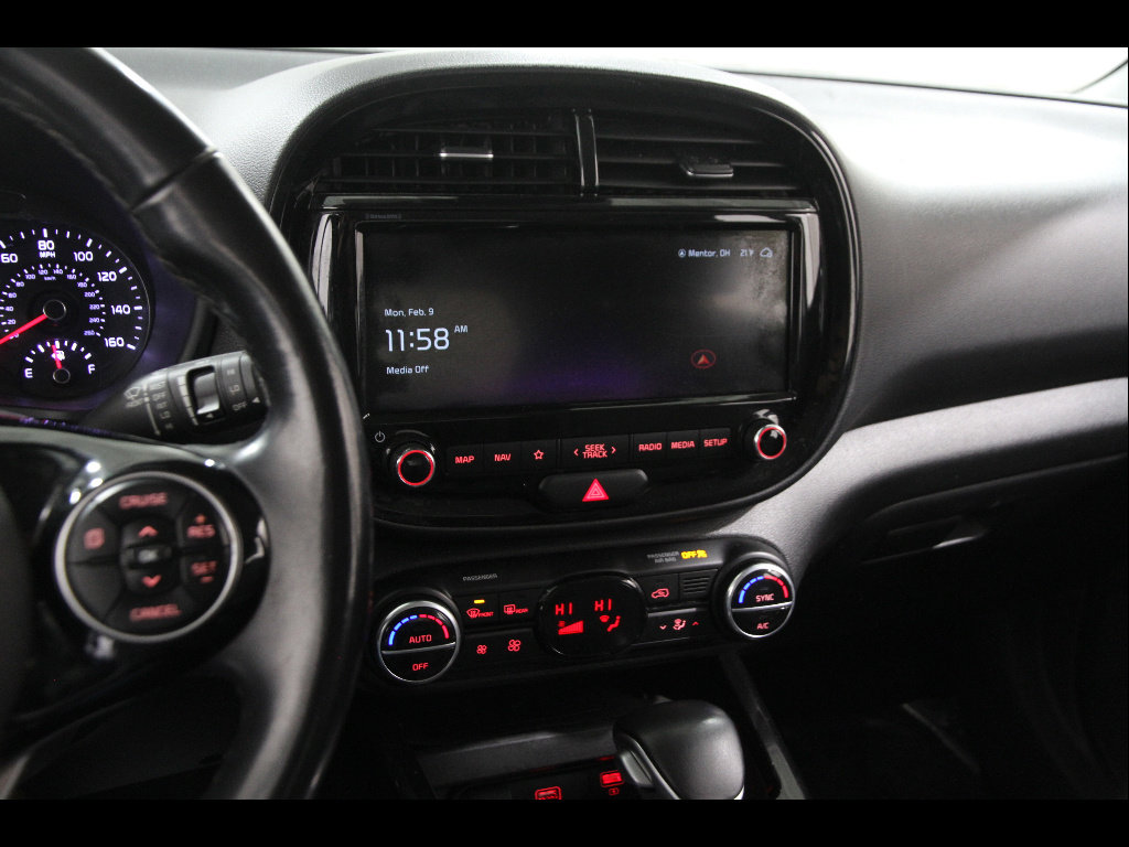 Used 2020 Kia Soul EX w/ Option Group 015 FWD image 9