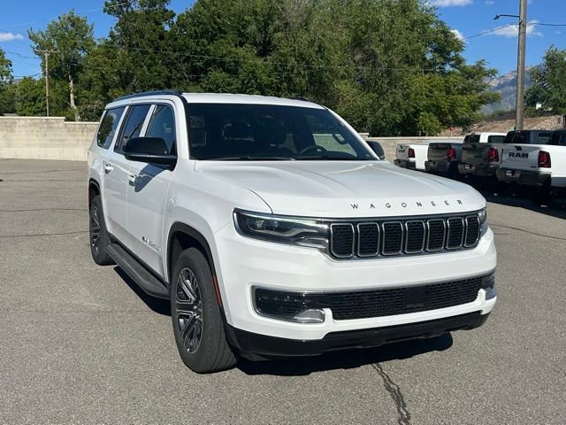Used 2025 Jeep Wagoneer L 4WD image 11