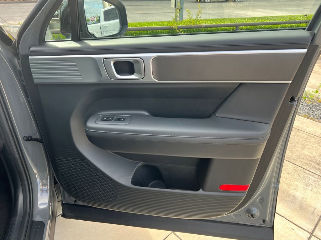Certified 2024 Hyundai Santa Fe XRT AWD/4WD image 6